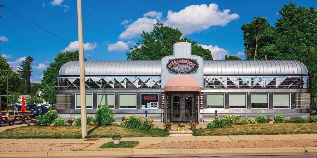 Picture of the outside of Fleetwood dinner in Ann Arbor. 